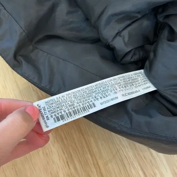 Zara Cropped Puffer‎ Vest Black Size Medium - Picture 6 of 6